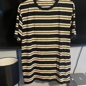 Zine Tshirt Size Large